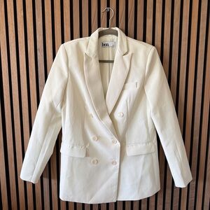 BOA Because of Alice Women's Cream Blazer